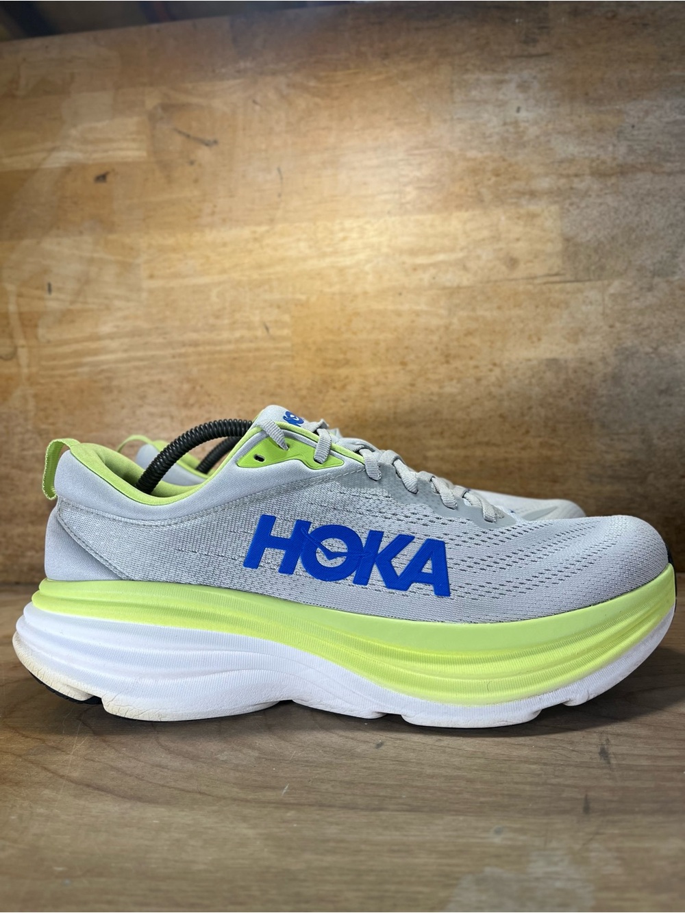 Hoka One One REFLECTIVE Bondi 8 Mens Size 11.5 Running Shoes Sneakers Gray